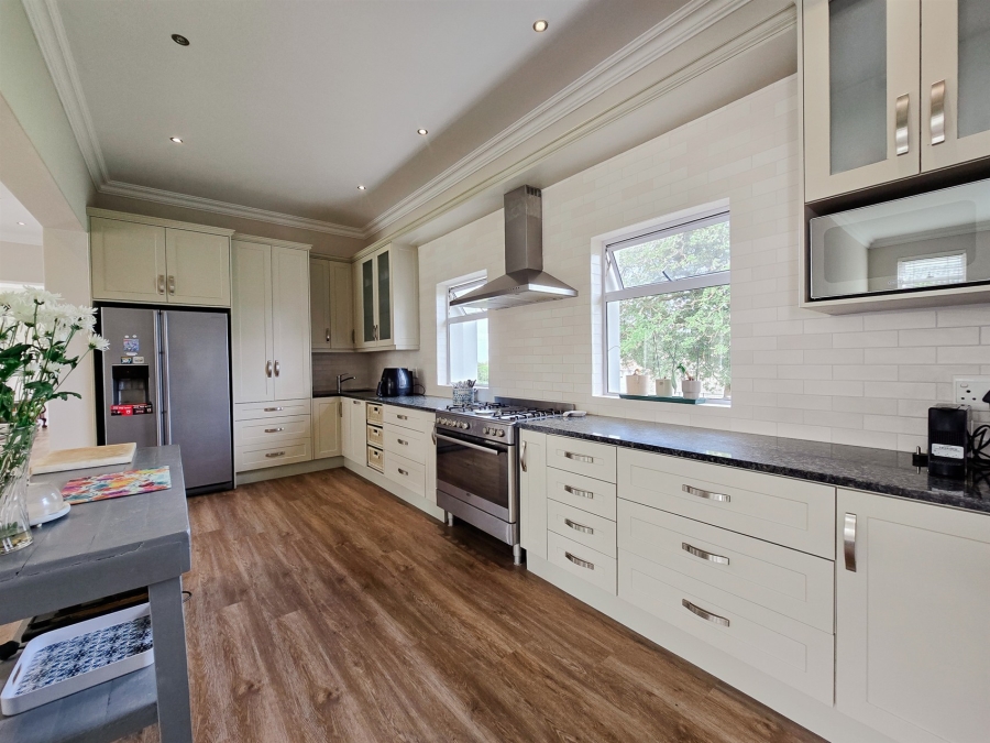 4 Bedroom Property for Sale in Selborne Eastern Cape